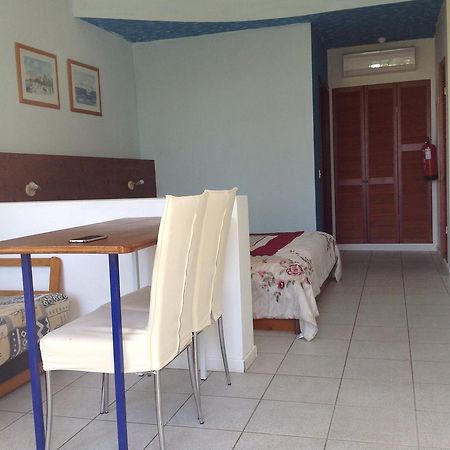 Hotel Quinta Do Atlantico à Santa Bárbara de Nexe Extérieur photo