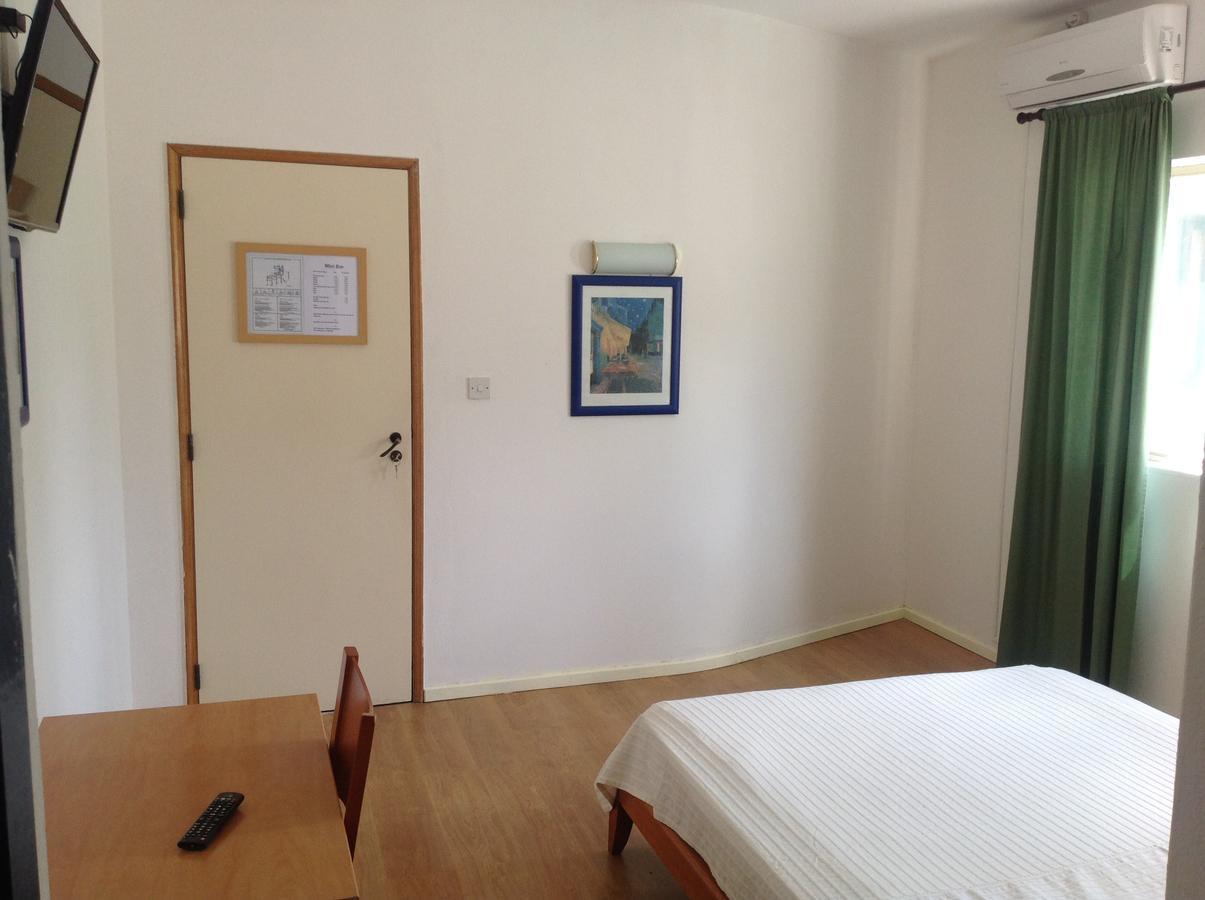 Hotel Quinta Do Atlantico à Santa Bárbara de Nexe Extérieur photo
