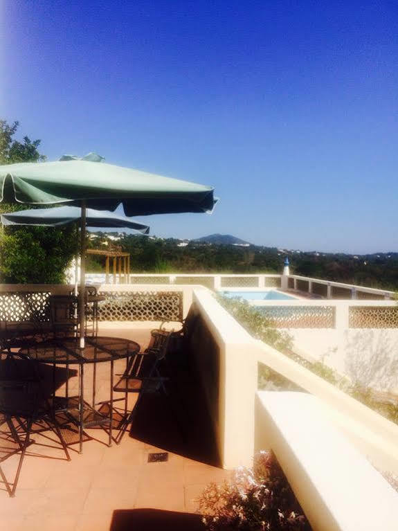 Hotel Quinta Do Atlantico à Santa Bárbara de Nexe Extérieur photo